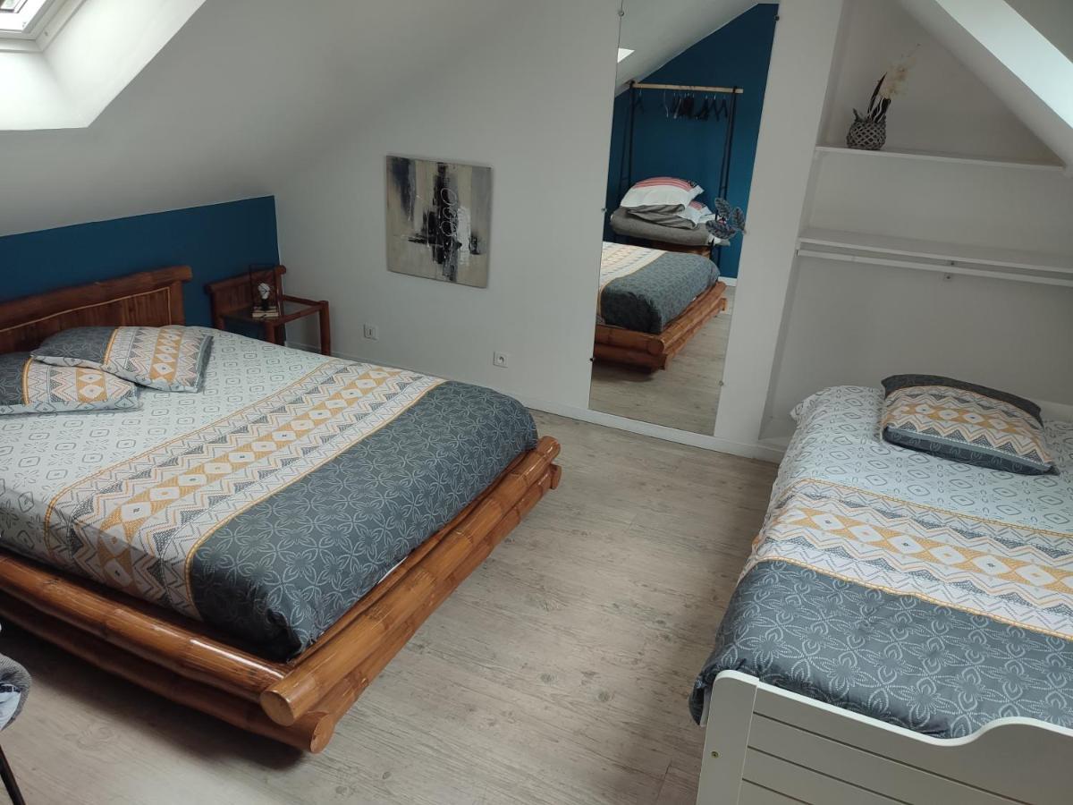 Вилла Claude Et Astrid Tour-en-Bessin Экстерьер фото