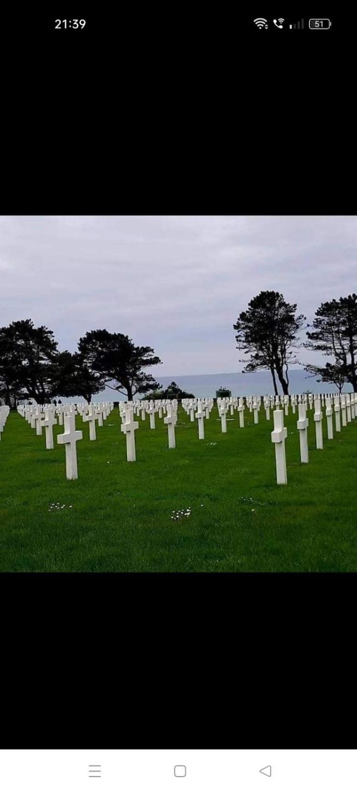 Вилла Claude Et Astrid Tour-en-Bessin Экстерьер фото